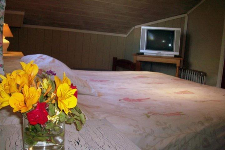 Hostel Achalay San Carlos de Bariloche Rom bilde