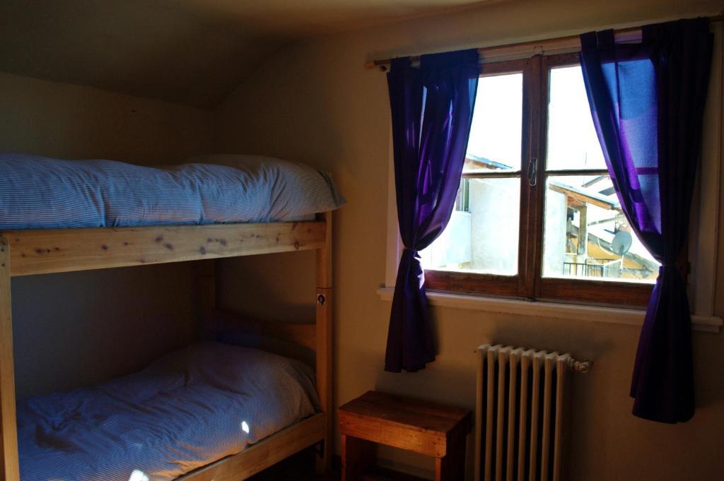 Hostel Achalay San Carlos de Bariloche Rom bilde